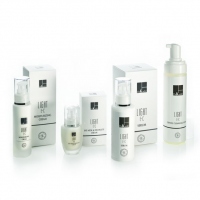 Light E+C - Увлажняющая антиоксидантная линия для жирной кожи