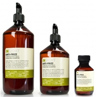 Зволожуюча лінія для всіх типів волосся