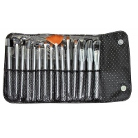 Аксесуари для макіяжу