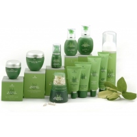 Greens -Лінія для в'янучої шкіри та боротьби зі зморшками