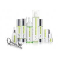 Clear & Matte - Лінія для догляду за жирною та комбінованою шкірою